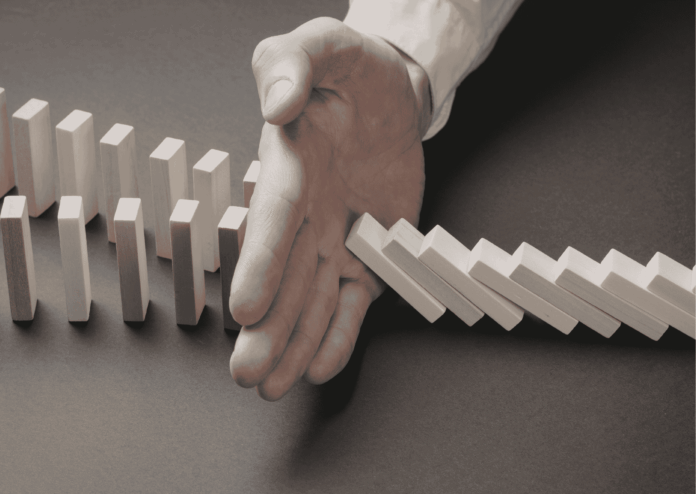 hand-dominoes hand-dominoes